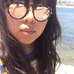 Meet your Posher, Catherine